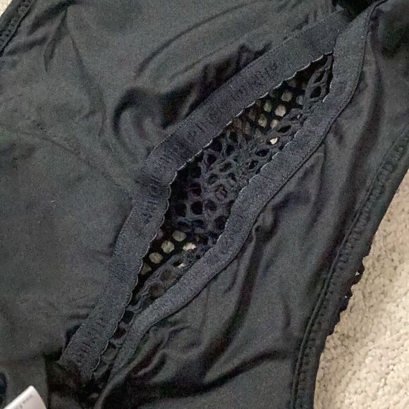 New. Robin Piccone black net bikini. Small . Retails $214 - Picture 7 of 7